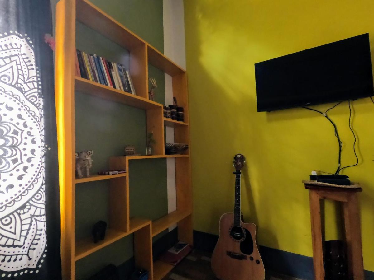 Stargaze Backpackers Hostel Guwahati Exterior foto